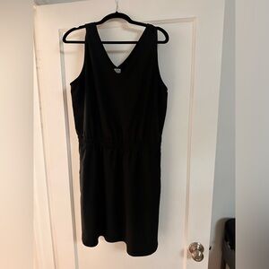 Kavu 🌊 Black Dress w/ Pockets